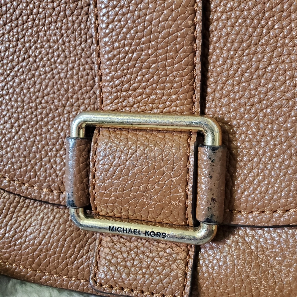 Michael Kors Maxine Brown Leather Saddle Bag - Picture 4 of 10